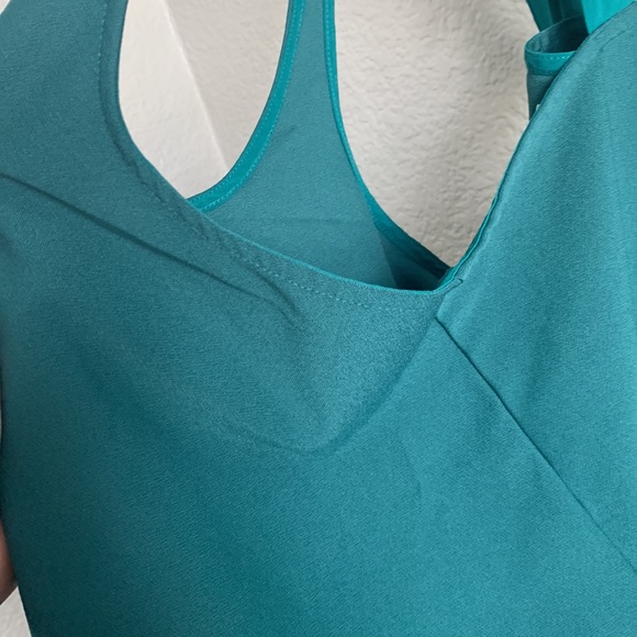 Kimchi Blue flowy blouse - Picture 9 of 10